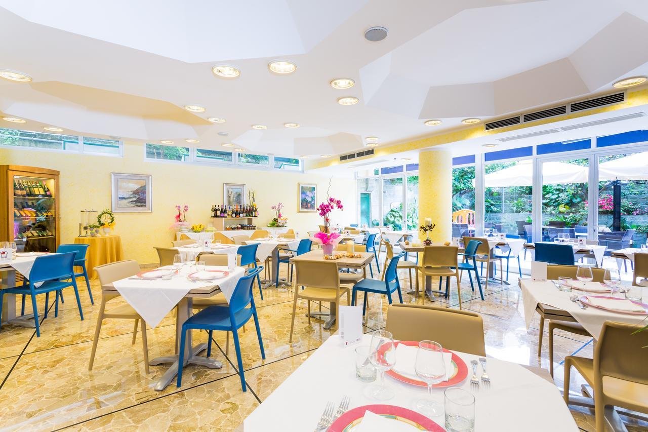 Hotel Villa Delibera Varazze Luaran gambar
