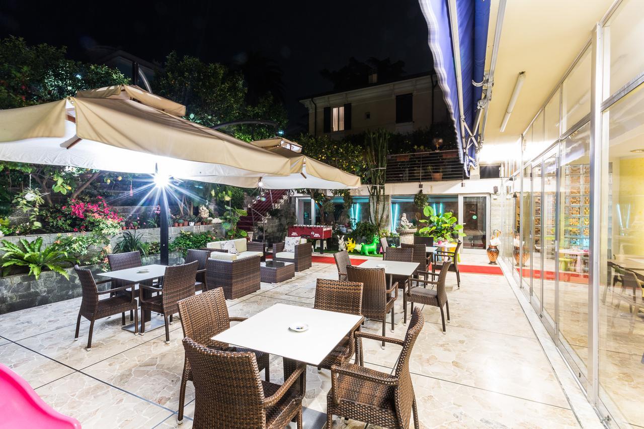 Hotel Villa Delibera Varazze Luaran gambar