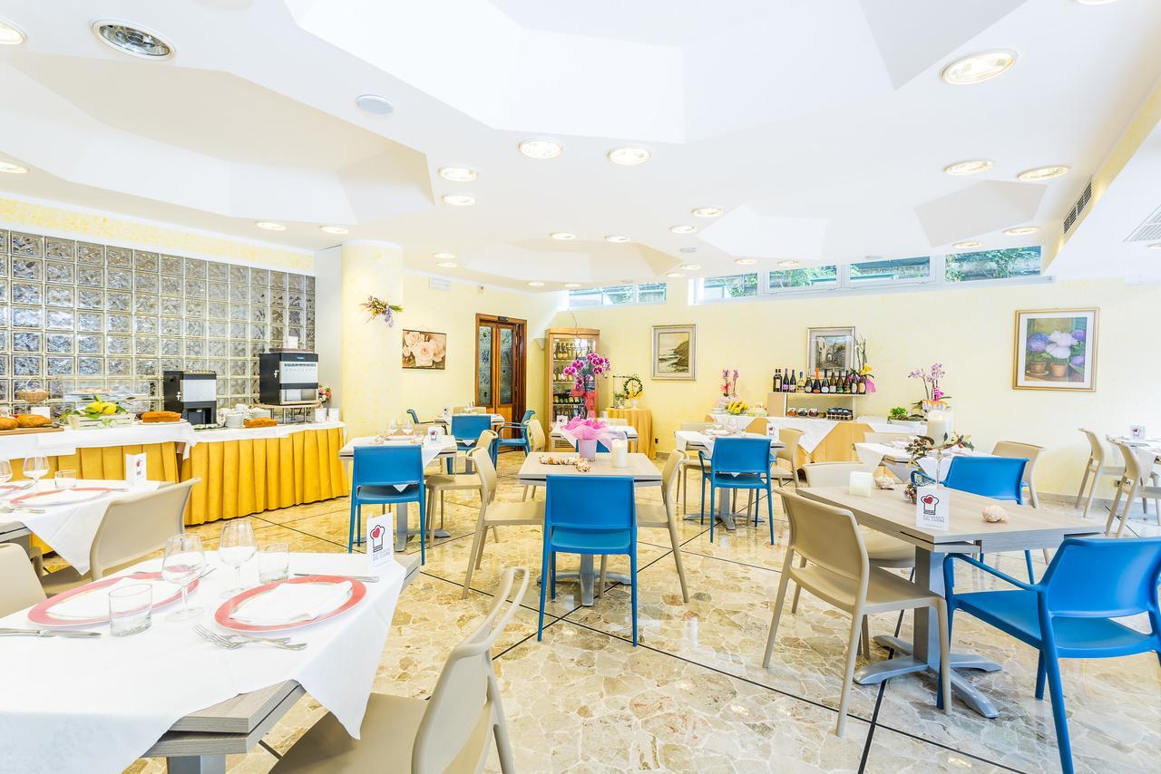 Hotel Villa Delibera Varazze Luaran gambar
