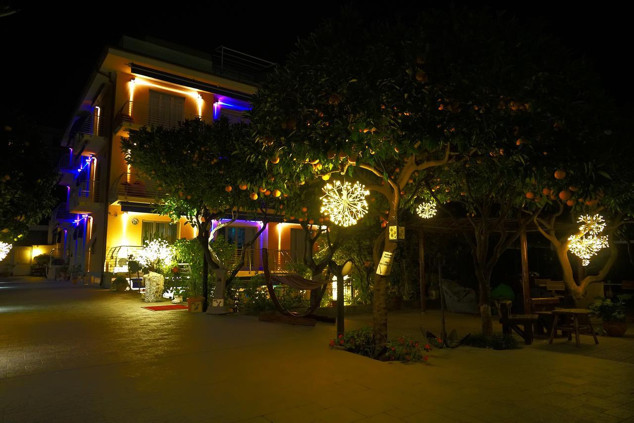 Hotel Villa Delibera Varazze Luaran gambar
